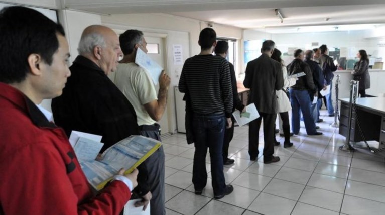 Ο «μαύρος» Οκτώβρης: Φόροι, συντάξεις, προαπαιτούμενα