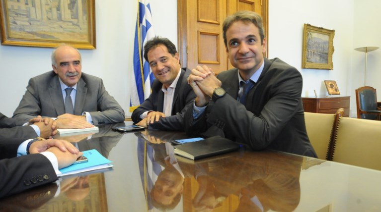 Ξεκαθαρίζουν οι «κανόνες»  στην γαλάζια κούρσα διαδοχής