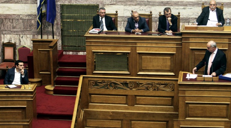 Σκληρό ροκ Μεϊμαράκη με Τσίπρα με το «καλημέρα»