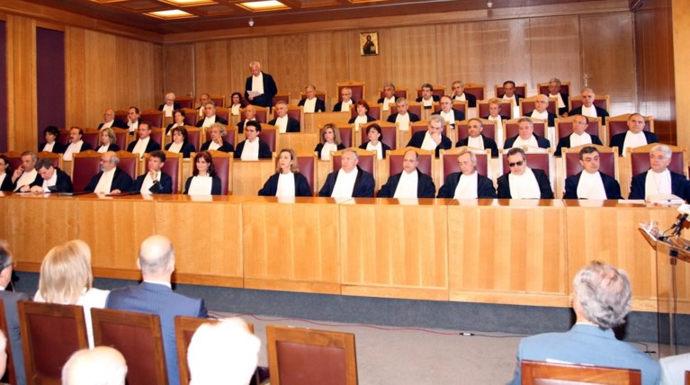 Οι αποφάσεις του Συμβουλίου Επικρατείας τινάζουν στον αέρα τον ΕΝΦΙΑ