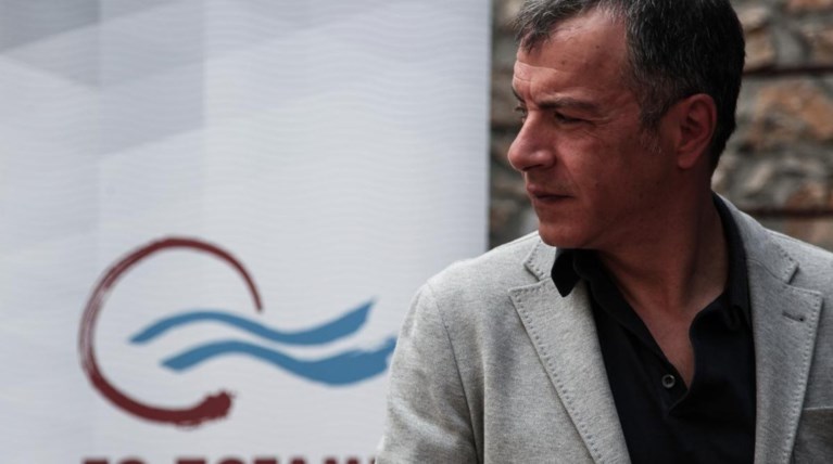 Θεοδωράκης: Αμοραλιστής με αγγελικό πρόσωπο ο Τσίπρας