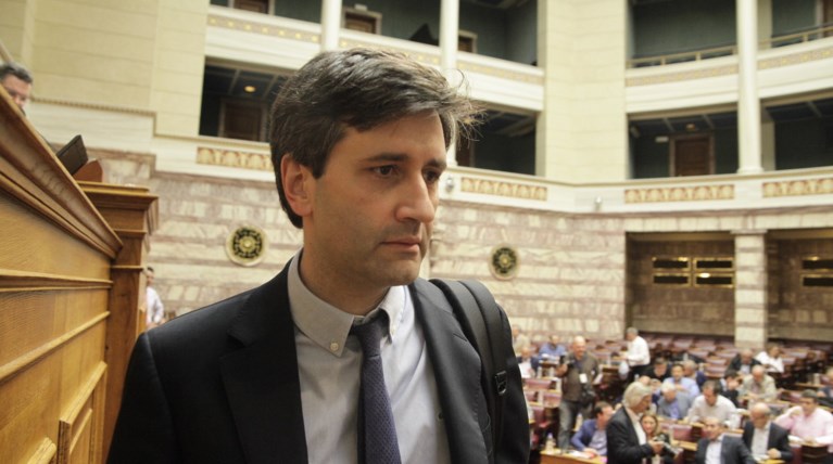 Χουλιαράκης προσγειώνει ΣΥΡΙΖΑ:Δεν αρκεί το πολυνομοσχέδιο