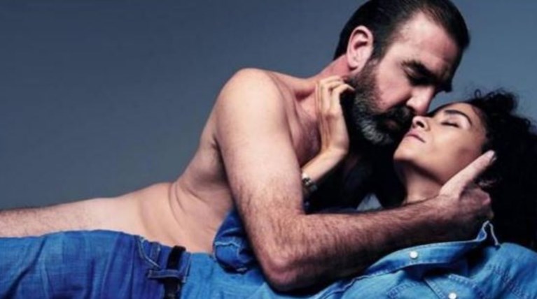 O Ερίκ Καντονά γυμνός... στο Elle