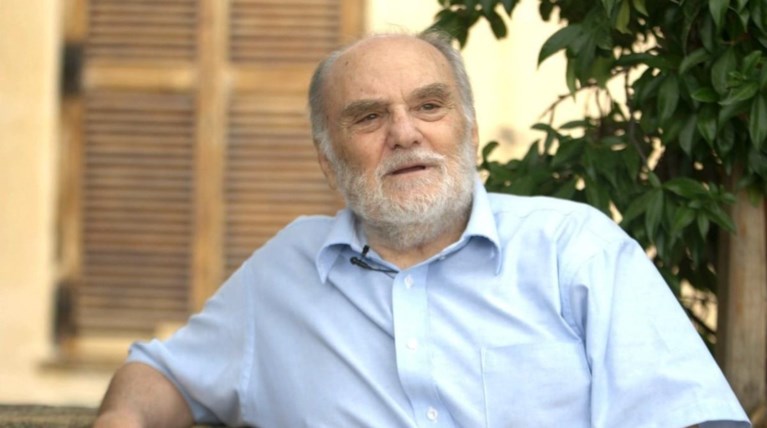 Στέλιος Ράμφος: Ο Ελληνας νοιώθει αξιολύπητος και μεγαλειώδης ταυτόχρονα