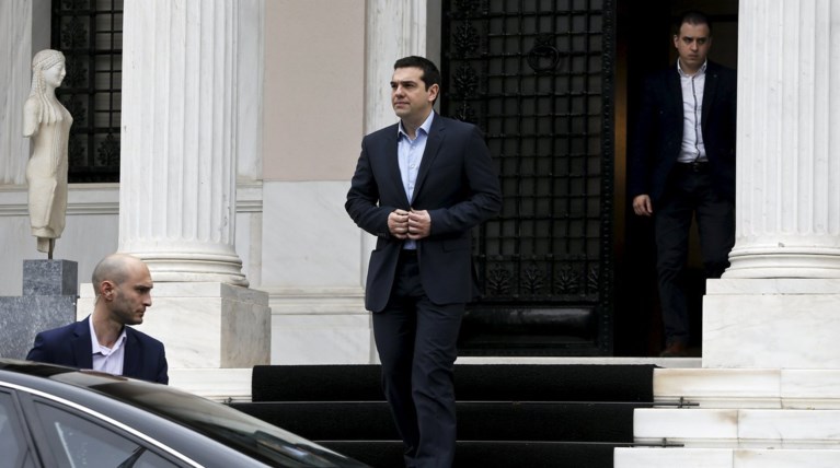 Τα 10 δύσκολα βήματα του Μαξίμου ως τον Δεκέμβριο