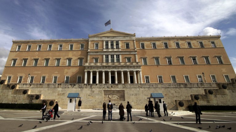 Φρούριο η Βουλή λόγω της επίσκεψης του Ολάντ