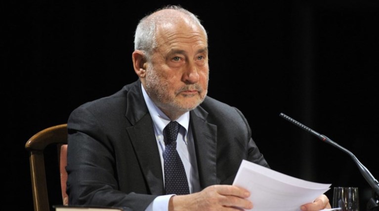 Στίγκλιτς: Που ήταν σωστός και που «λάθος» ο Βαρουφάκης