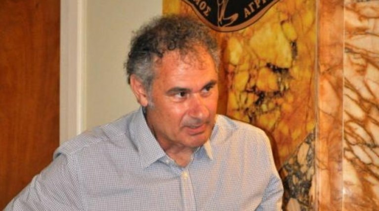 Βουλευτής του ΣΥΡΙΖΑ λέει: ο ΦΠΑ σε σχολεία δεν αφορά τους ψηφοφόρους μας