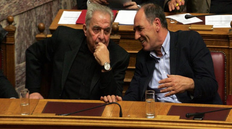 Συνεδρίασε η επιτροπή της Βουλής για Σταθάκη - Φλαμπουράρη