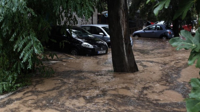 Επιχείρηση της ΕΜΑΚ για την αγνοούμενη στο Καματερό