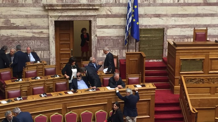 Σε ορκωτούς λογιστές τα Πόθεν Εσχες Σταθάκη-Φλαμπουράρη