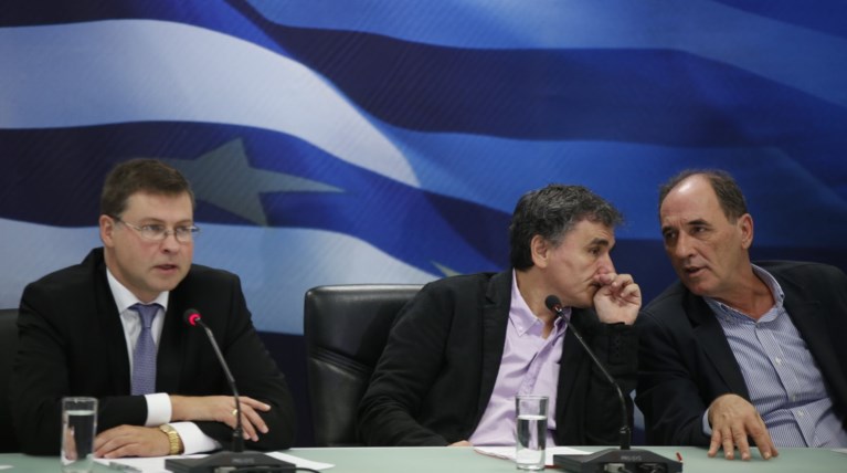 Βήμα προς επώδυνο συμβιβασμό για τα «κόκκινα δάνεια»