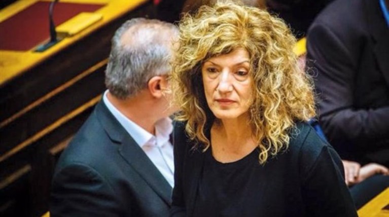 Επιμένουν στον κλιμακωτό ΦΠΑ,αλλά ψάχνουν και ισοδύναμο