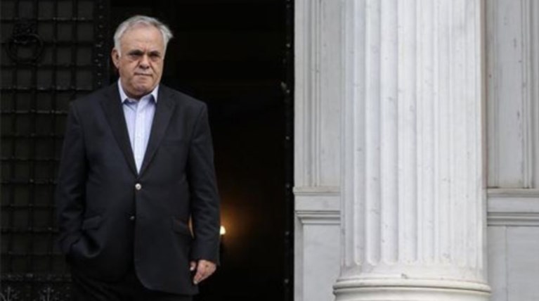 Κυβέρνηση: Παραμένουν τα αγκάθια πλειστηριασμών & ΦΠΑ