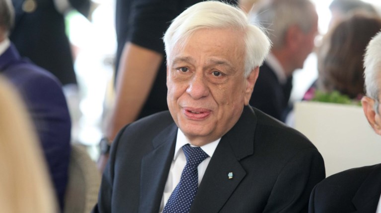 Εμαθε τα γεννητούρια στην παρέλαση!