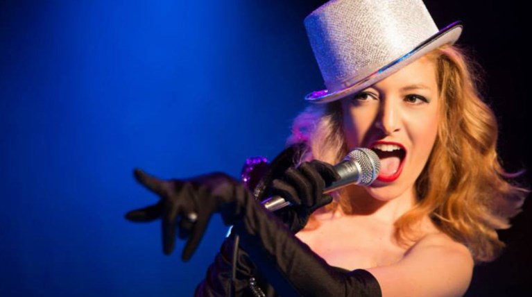 Μία βραδιά εντελώς τζαζ με τους Tina and the Jazzymates στο HollyWood Stage