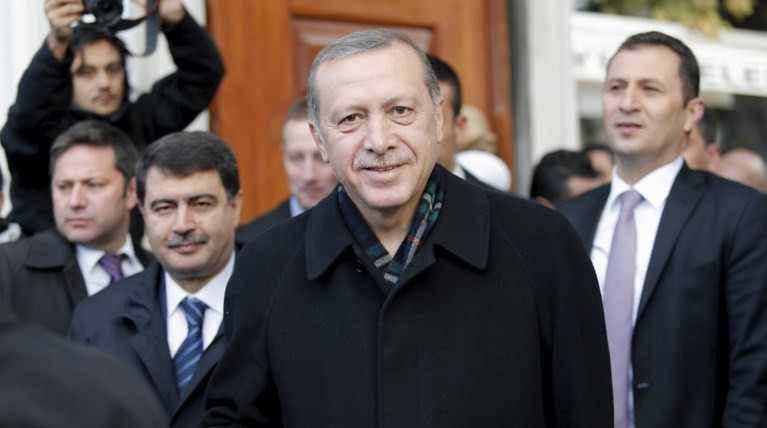 Πως ο Ερντογάν «γύρισε» από την ήττα στον εκλογικό θρίαμβο