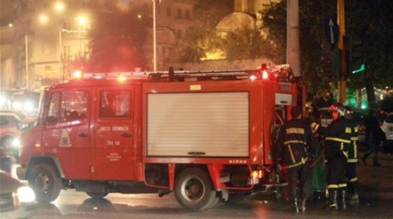 Τραγωδία σε πυρκαγιά στη Μενάνδρου με θύμα 16χρονη