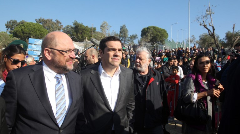 Καταστηματάρχες στη Λέσβο αποδοκίμασαν Τσίπρα και Σουλτς