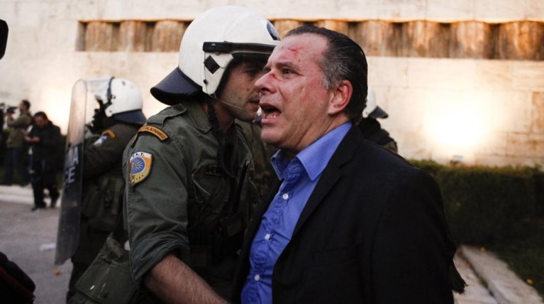 ΝΔ: Τσίπρας και Τόσκας καλύπτουν τα φασιστοειδή