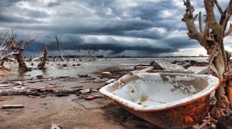 Πόλη φάντασμα «πνιγμένη» για 25 χρόνια, αναδύεται ξανά