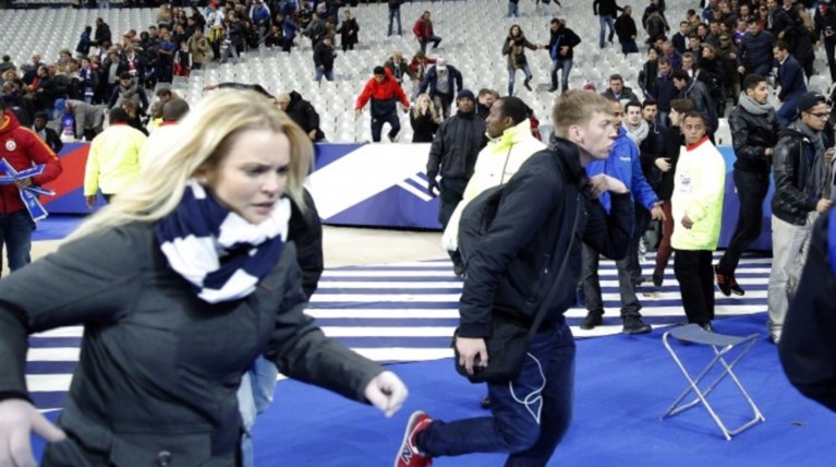 Τρομοκράτης είχε εισιτήριο για τον αγώνα - Θα τίναζαν στον αέρα φιλάθλους