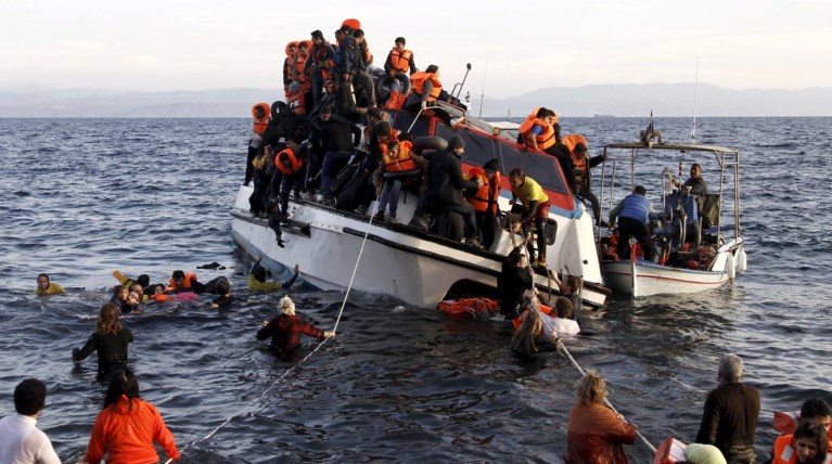 Πιο δύσκολο το προσφυγικό για την Αθήνα μετά το Παρίσι