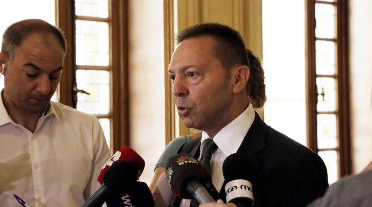 Στουρνάρας: Εξασφαλισμένες 100% οι καταθέσεις