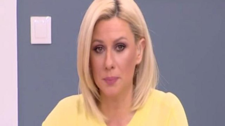 Η Καραβάτου δάκρυσε: Εμαθα ότι είμαι έγκυος στο μνημόσυνο του πατέρα μου