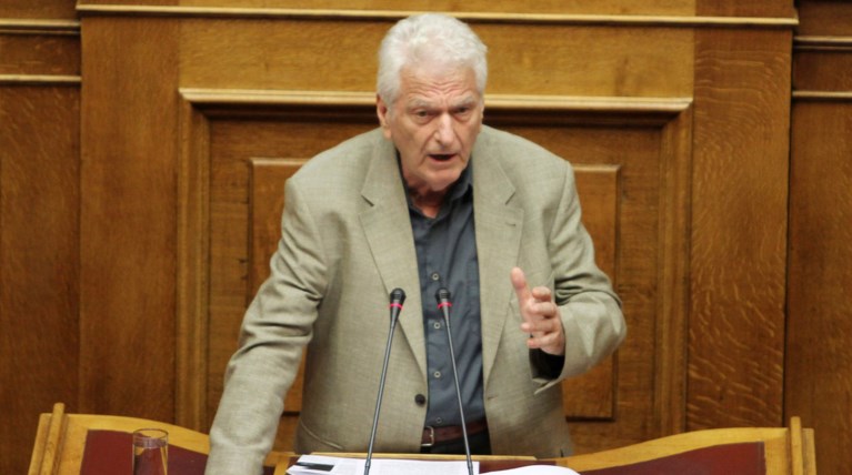 Βουλευτής του ΣΥΡΙΖΑ καλεί τον κόσμο στην απεργία ενάντια στη μνημόνια