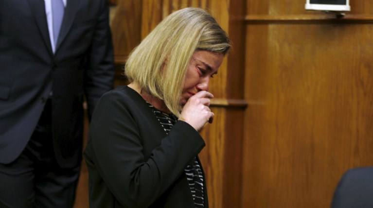 Τα δάκρυα της Μογκερίνι για τις τρομοκρατικές επιθέσεις