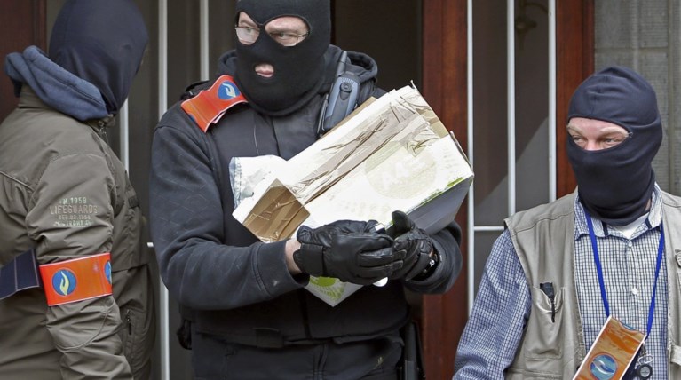 Γιατί οι τρομοκράτες άφησαν πίσω «τη μάνα του Σατανά»