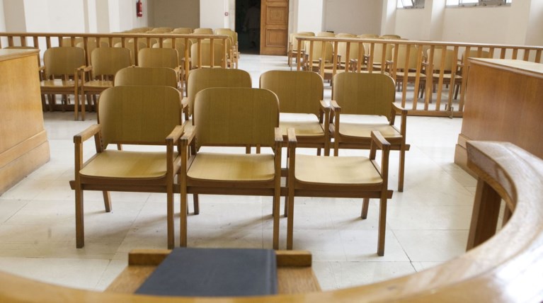 ΡΙΚ: Ενταλμα σύλληψης του Μπόμπολα στην Κύπρο