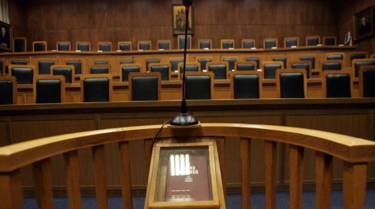 Προτοιμάζεται ευρωπαϊκό ένταλμα σύλληψης για τον Λεωνίδα Μπόμπολα