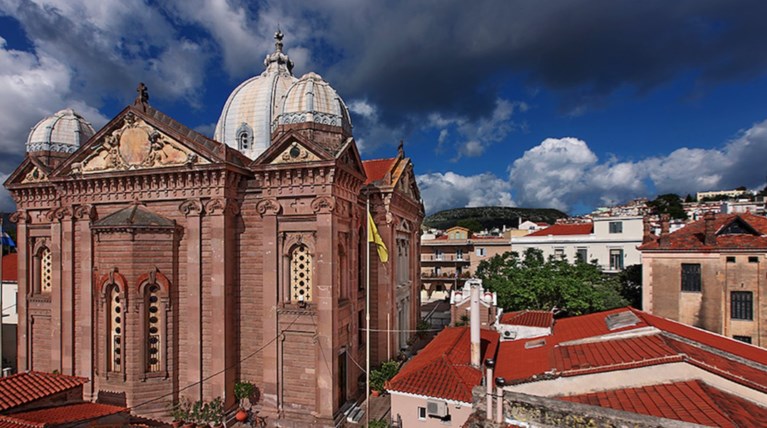 Οι καμπάνες θα χτυπήσουν για τους πρόσφυγες σε Μυτιλήνη και Γερμανία