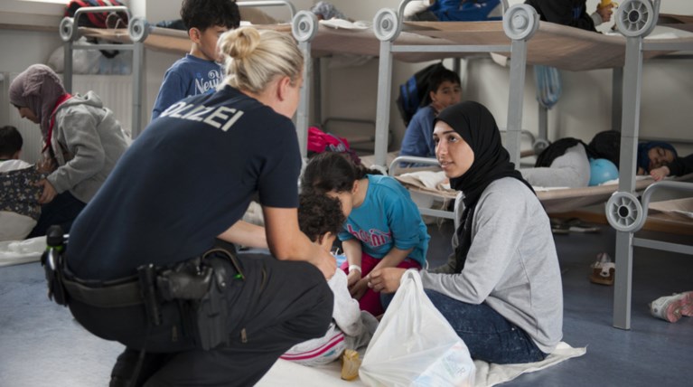 Η Γερμανία σκληραίνει το νόμο για ενσωμάτωση προσφύγων