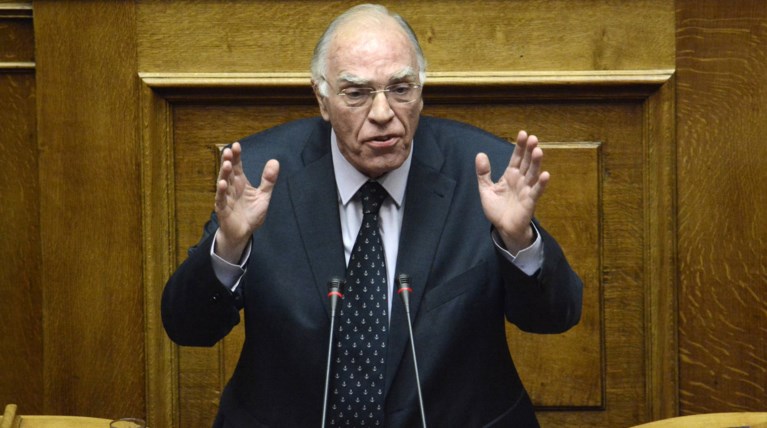 Λεβέντης: Η κυβέρνηση δεν θα μακροημερεύσει