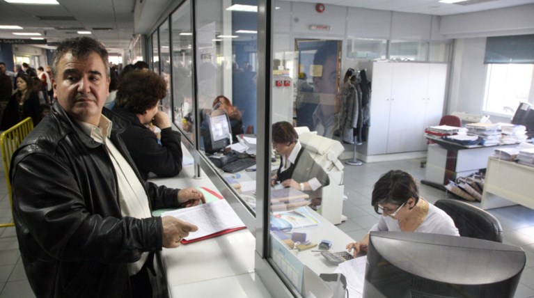 Αυξήσεις-φωτιά στους φόρους των ελεύθερων επαγγελματιών