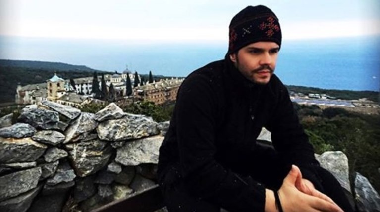 Συγκλονισμένος ο Γιώργος Τσαλίκης: Καλό ταξίδι θεία, καλή ανάρρωση μάνα