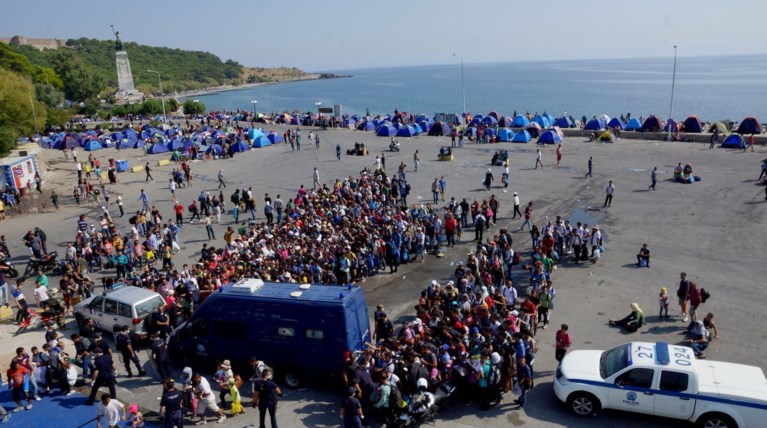 'Οργιο πλαστών και κλεμμένων εγγράφων στη Λέσβο: Πέντε συλλήψεις