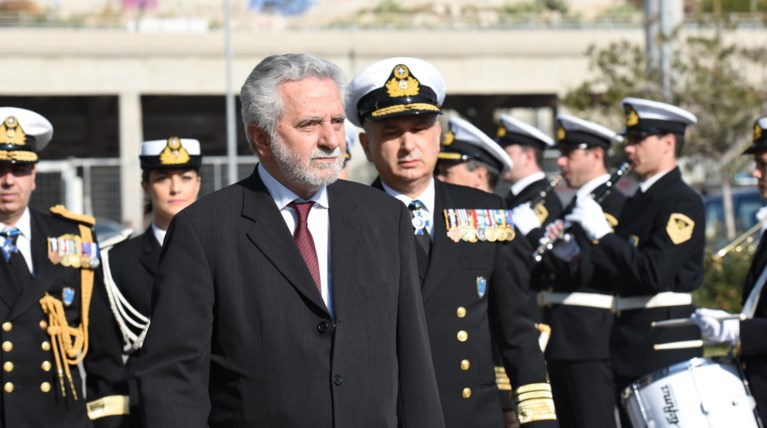 Μαζεύει πάλι τις διαφωνίες του για τον ΟΛΠ ο Δρίτσας