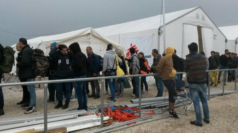 Συμπλοκές προσφύγων τα ξημερώματα στην Ειδομένη