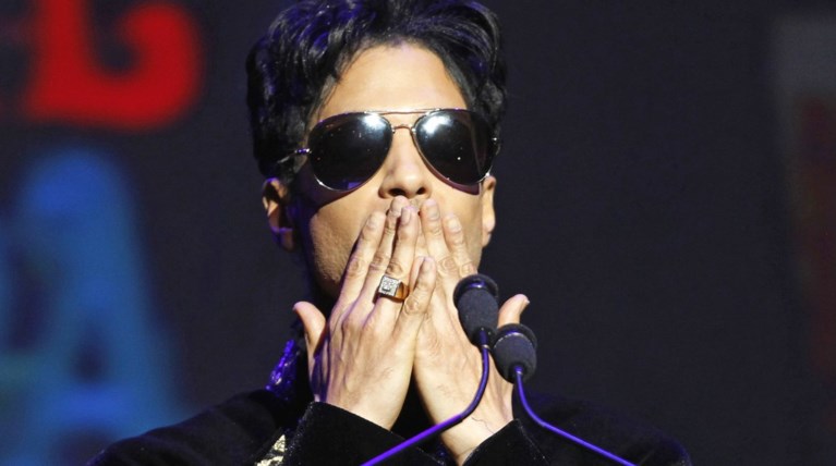 Η ΝΑSA απέτισε τον καλύτερο φόρο τιμής στον Prince