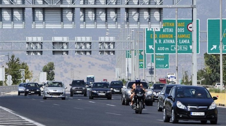 Ερχονται τα τέλη κυκλοφορίας με τον μήνα-Τι προβλέπεται
