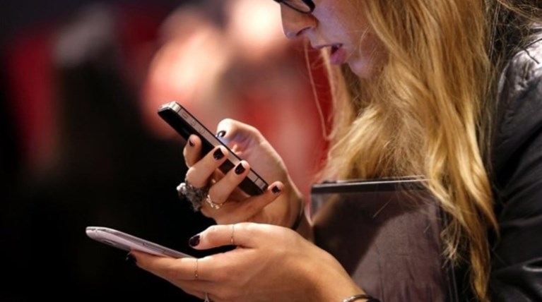 Η απίστευτη απάτη που φουσκώνει τον λογαριασμό του κινητού