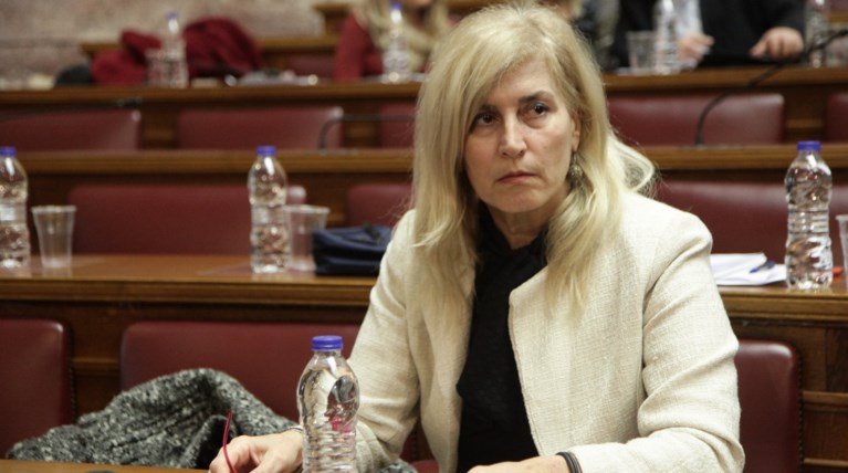 Επιμένει η Αυλωνίτου: Η Ελλάδα έδωσε κύρος στο ΔΝΤ
