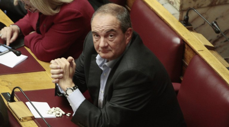 Ο Σαμαράς...«κούρεψε» την περιουσία του Καραμανλή