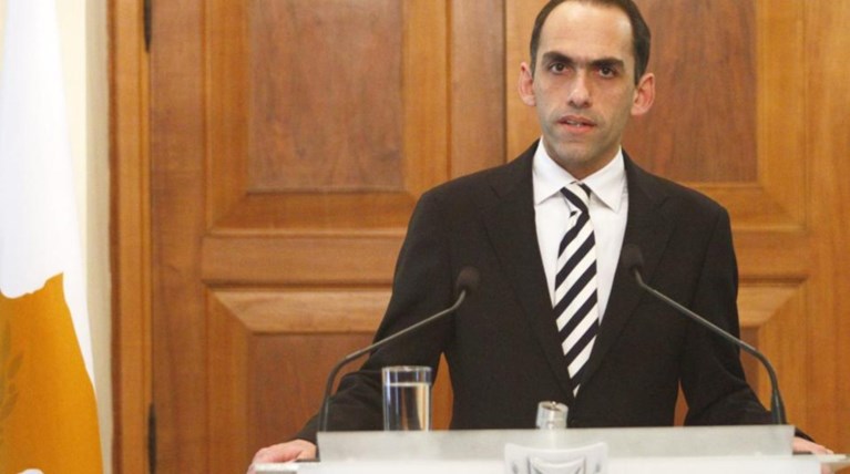 Στην Κύπρο τώρα μειώνουν φόρους & έκτακτες εισφορές