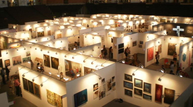 Art Athina: Η χώρα στην κατάψυξη; Η τέχνη όχι! Σήμερα τα εγκαίνια