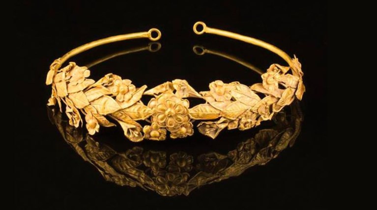 Βρήκαν...ξεχασμένο αρχαίο ελληνικό στεφάνι μυρτιάς 2.300 ετών